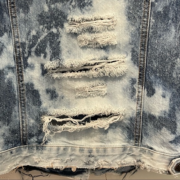 LOFT Custom Upcycled Bleached/Distressed Denim Jacket - Picture 15 of 15
